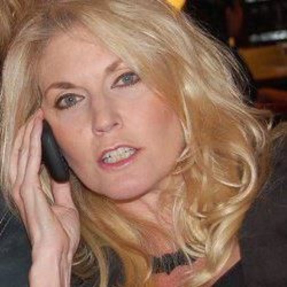 Meet your Posher, April